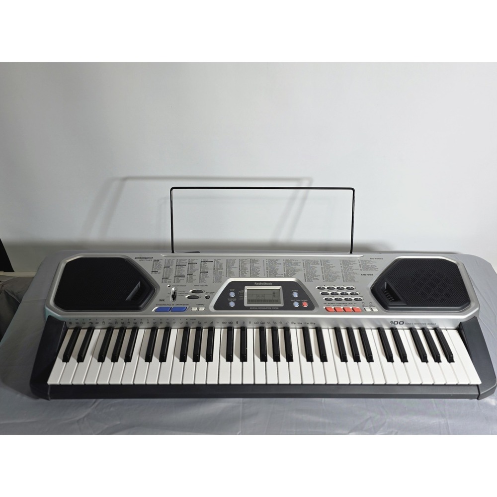 Radio Shack MD-982 61-Key Portable Electronic Keyboard & Power Suppy.